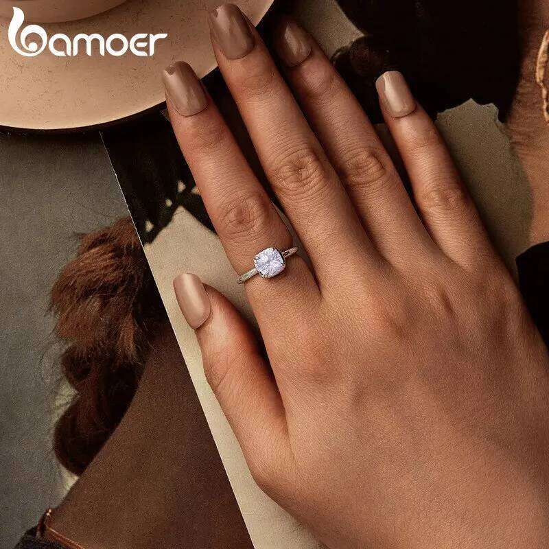 BAMOER 925 Sterling Silver Sparkling Square Gemstone for Women White Gold Plated Pattern Ring Fine Jewelry Gift BSR573 H260312