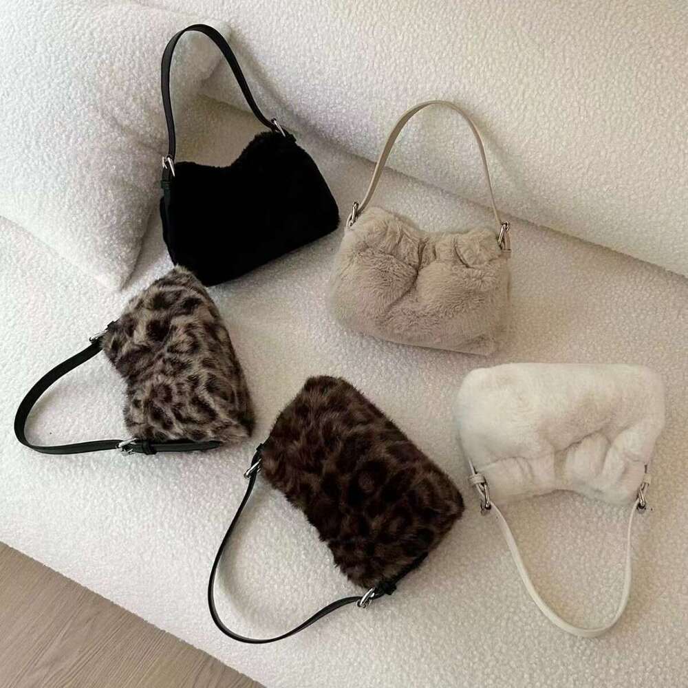Autumn And Winter Leopard Print Handbag Niche Furry High End Plush Underarm Shoulder Bag Vintage Fashion Handbag