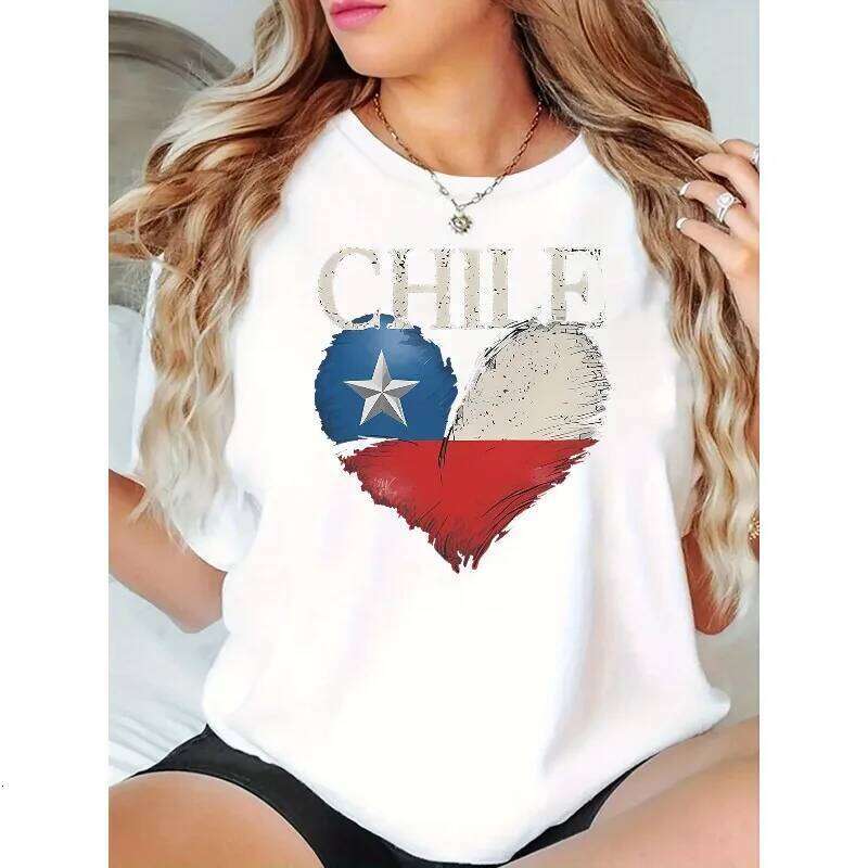 Chilean Flag Heart-shaped Printed Women's T-shirt Casual All Season Comfortable Round Neck Short Sleeved Patriotic Summer Top Z260312