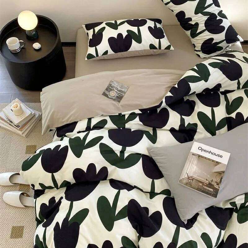 Quilt Cover Pillowcase Flat Sheet 4 Piece Set Cartoon Girl's Sets Soft Skin-friendly Four Season Double Bed Bedding H260312