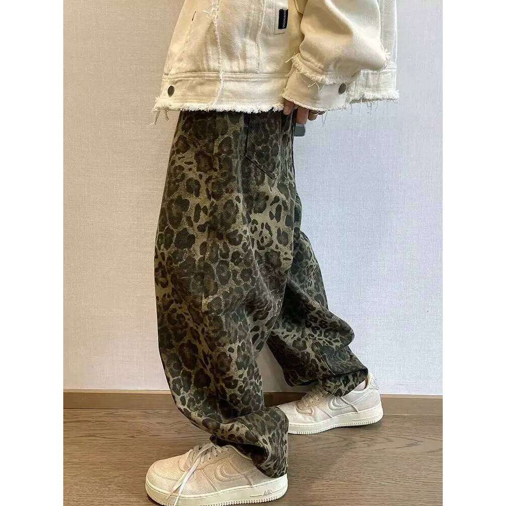Autumn Tan Leopard Jeans Men Denim Pants Male Oversize Wide Leg Trousers Streetwear Hip Hop Vintage Loose Casual Animal Print 26Y0312