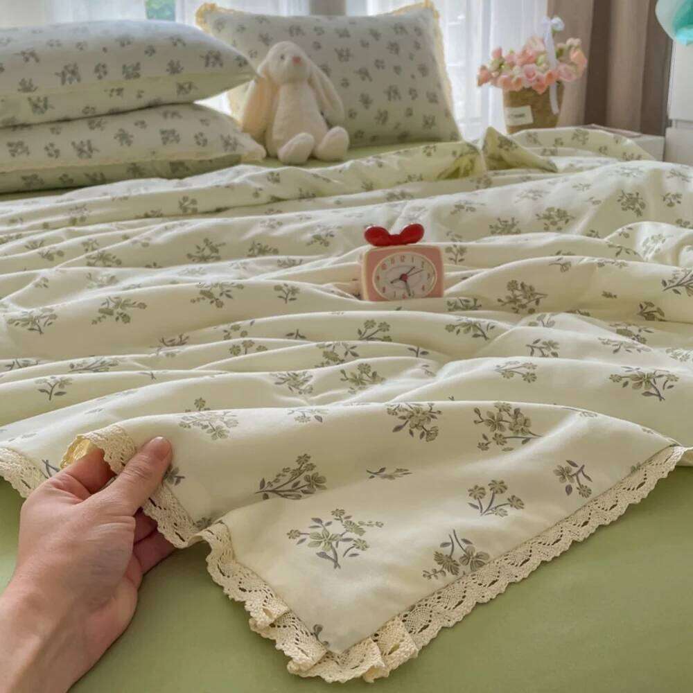 Printed Floral Four Piece Suitable for Bedroom Bedding Set Summer Quilt Bed Sheet With Pillowcases Home Textile H260312