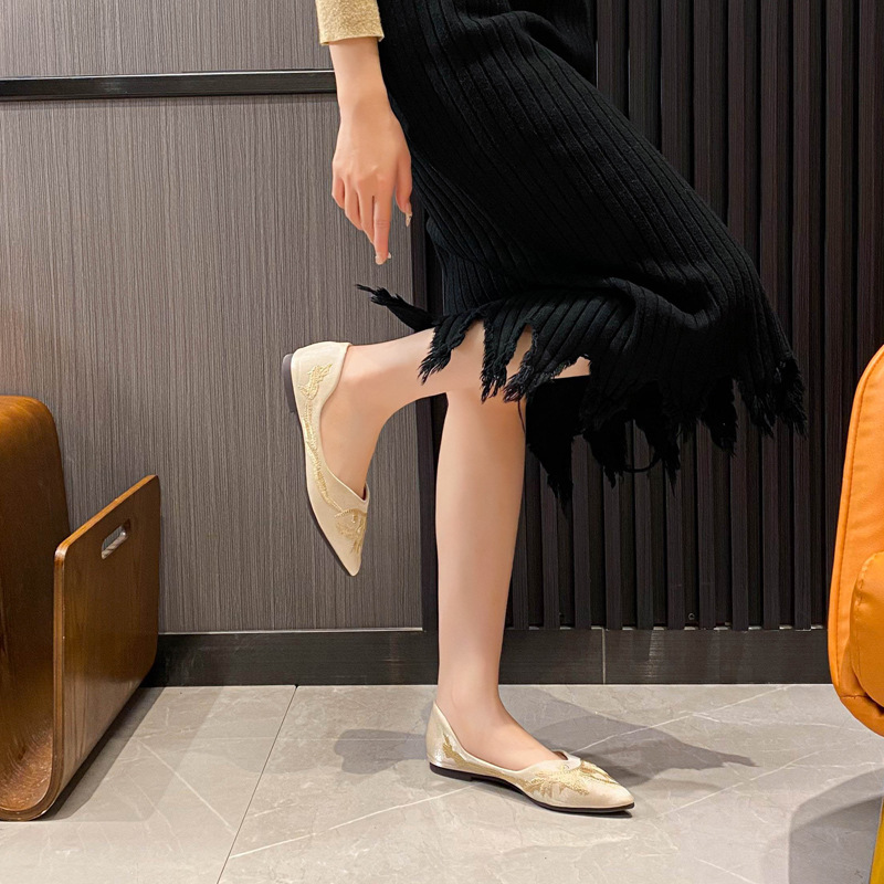 STAOXINDIKE Fashion Designer Heel Wedge Heel Leather White Black Open Formal Narrow True to Size Budget Affordable Heeled Shoes Pumps