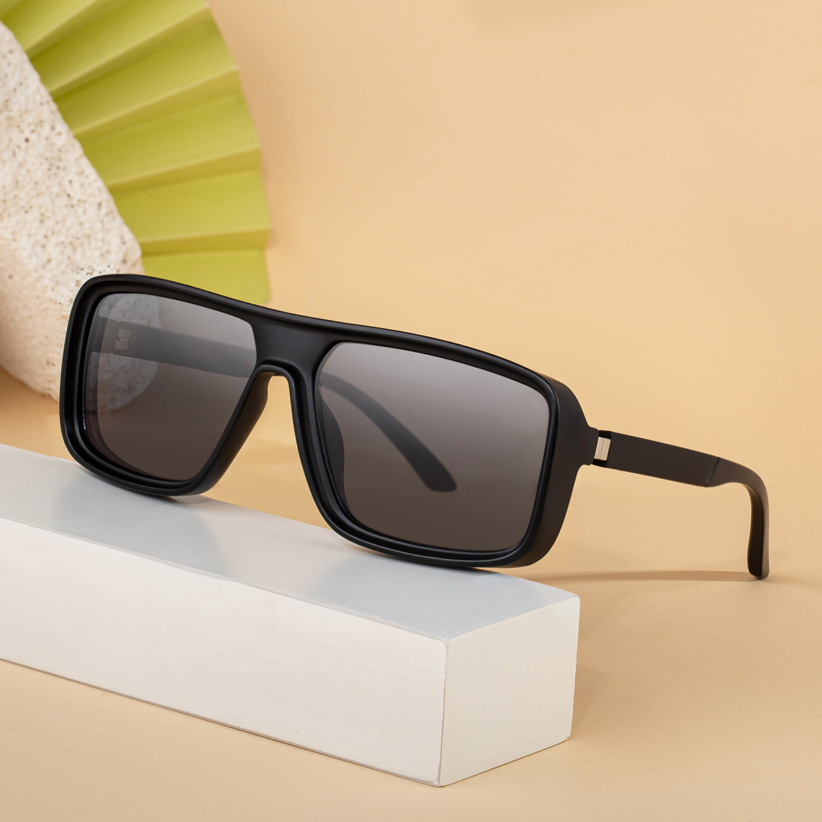 2026 New Fashion Square Frame Polarized Personalized Trendy High-End Sun Protection Sunglasses for Men,