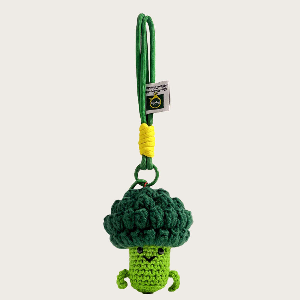 Cute Carrot Broccoli Vegetable Bag Pendant Handmade Knitted Keychain Doll Small Ornament Creative Gift
