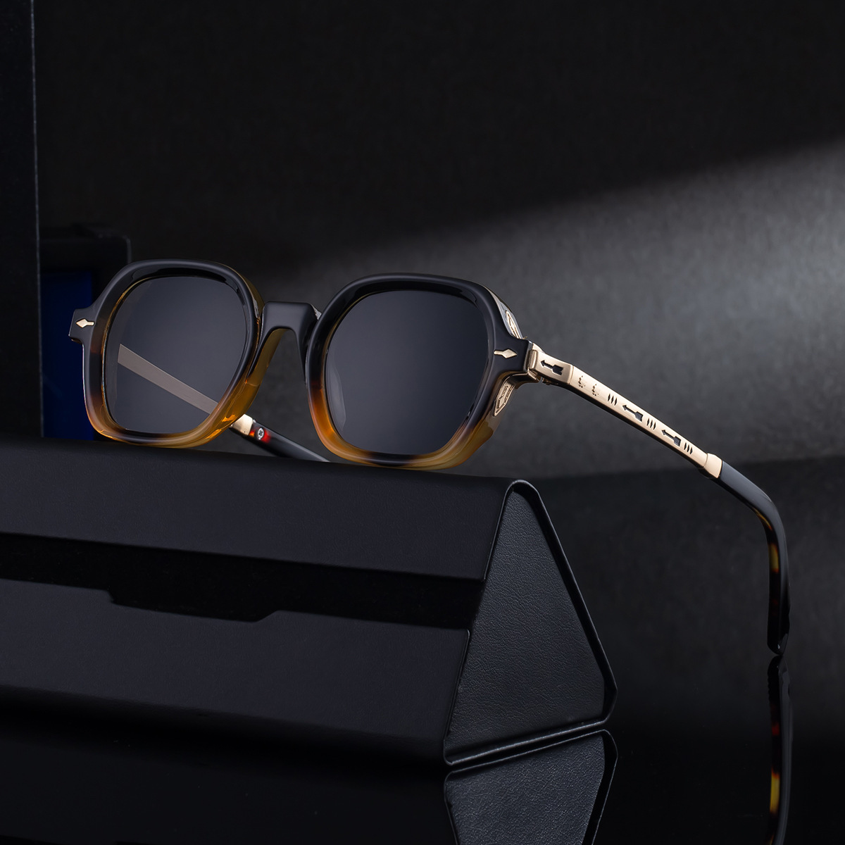2026 New Fashion Square Frame Polarized Unique and High-End Outdoor Trendy Sun Protection Sunglasses for Men,