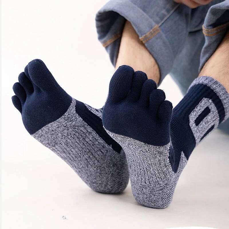 Winter Mans Sport Toe Terry Cotton Thick Thermal Keep Warm Compression Fitness Outdoor Bike Run Five Finger Short Socks Z260312