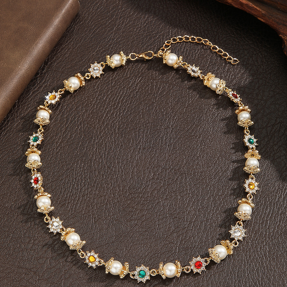 Luxury Brand Designer Jewelry New INS Hot-Selling Pearl Flower Inlaid Diamond Colorful Gemstone Necklace Niche Design Men's Dopamine Necklace