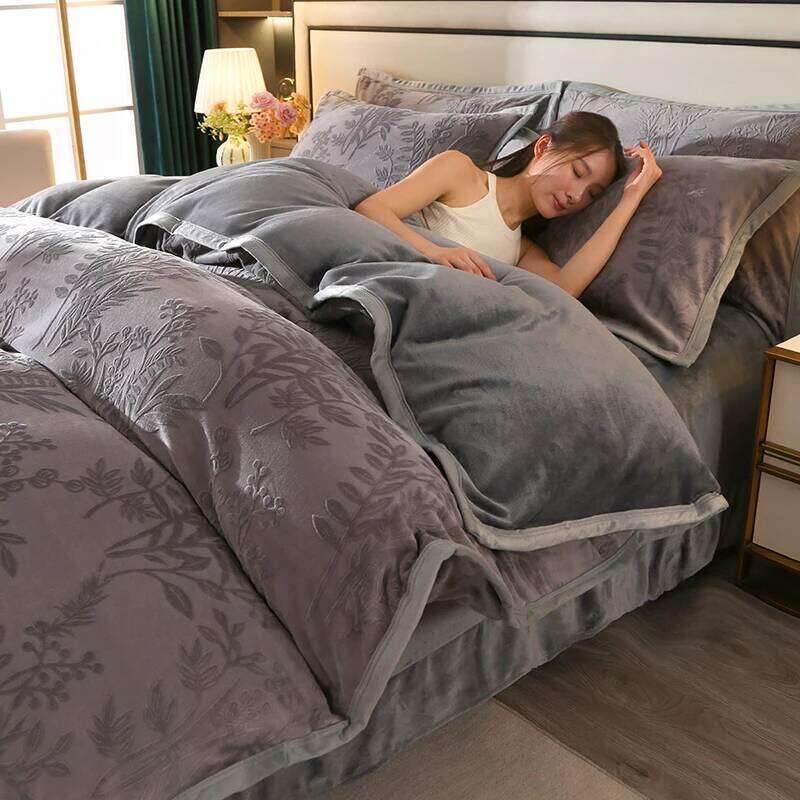 2025 new light high gram weight carved milk fleece bed sheet four-piece set thickened warm bedding winter H260312
