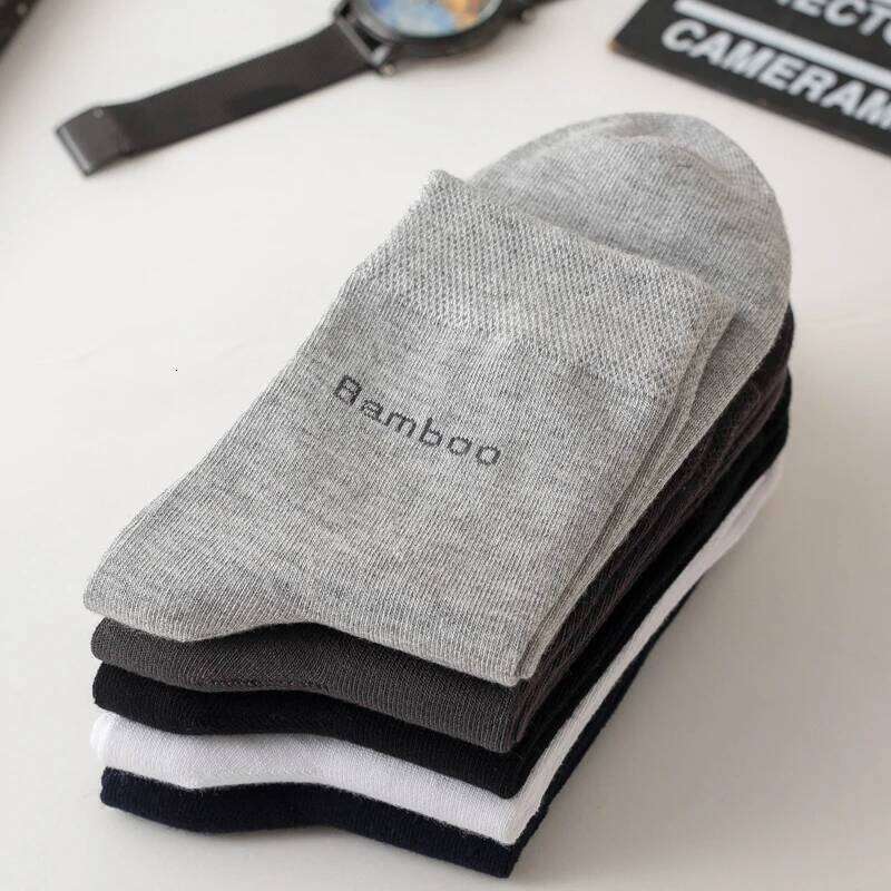 5Pairs Brand Men Bamboo fiber Comfortable Breathable Casual Black White Business High Quality Male Gift Socks Z260312