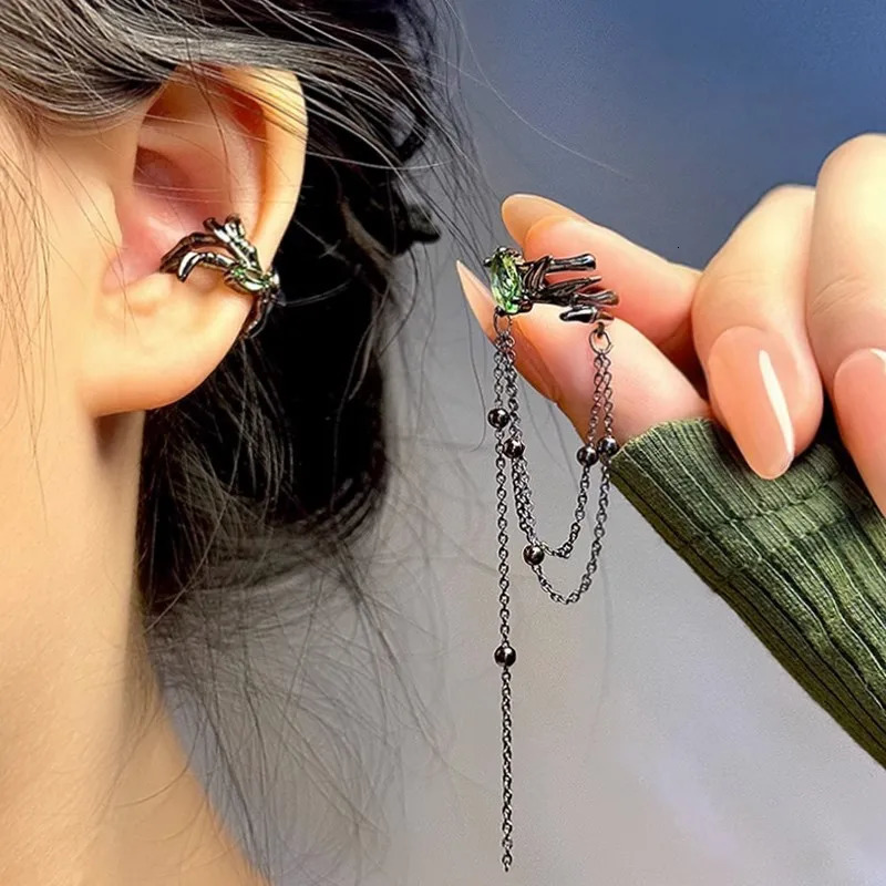 Irregular Black Thorn Tassel Earbone Clip Earrings for Women Piercing Asymmetric Green Zircon Chain Ear Jewelry 260309