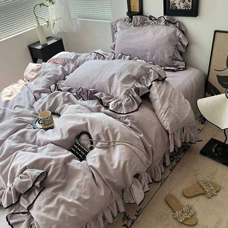 Summer Washed Satin Silky Bedding Set of 4 Pieces Princess Style Lace Bedclothes for Adults Solid Color Cooling Comforter Sets H260312