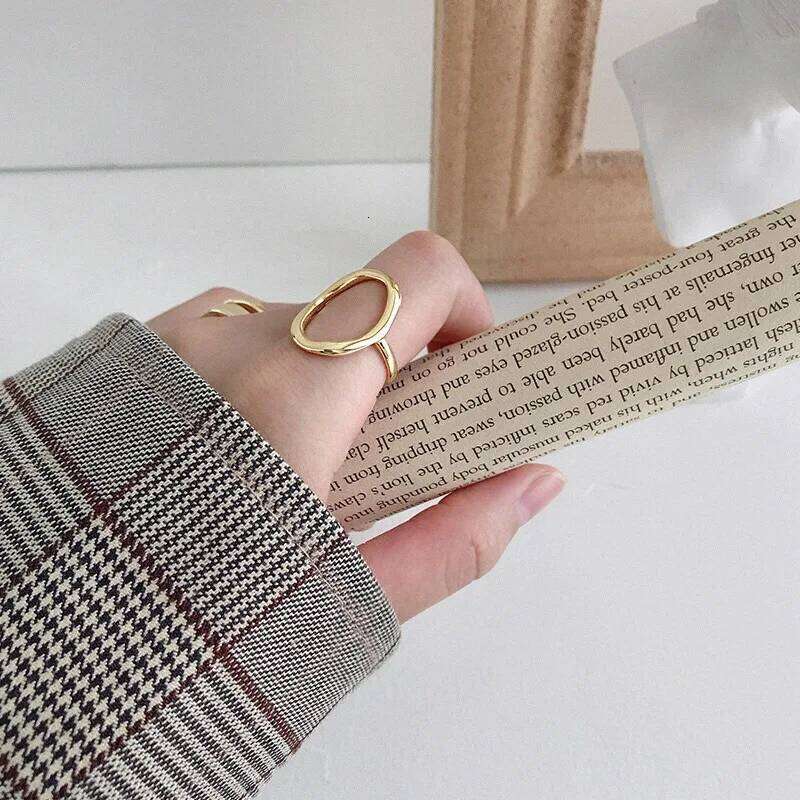 Korean version S925 sterling silver open ring INS simple geometric irregular hollow oval female adjustable punk party H260312