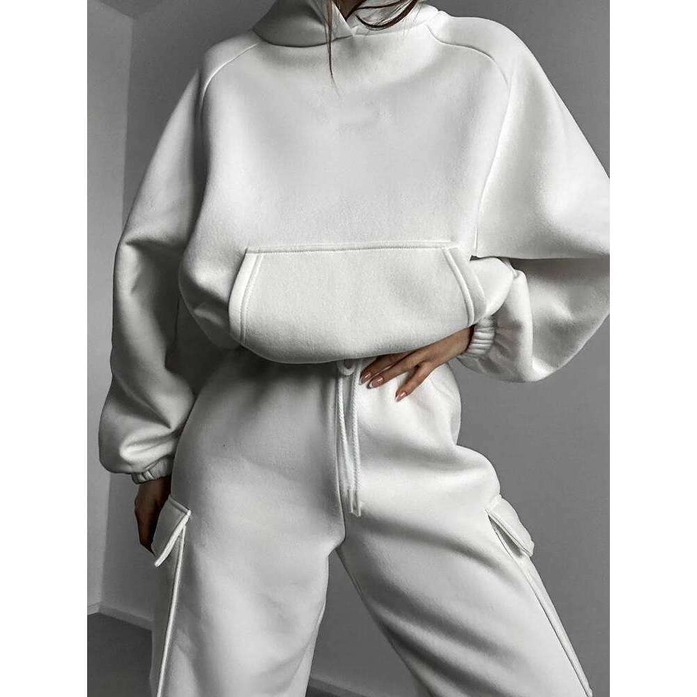 Autumn 2024 new women's casual sports hoodie Solid color long sleeved pocket hoodies Lace up work pants Lady's two piece set C260312