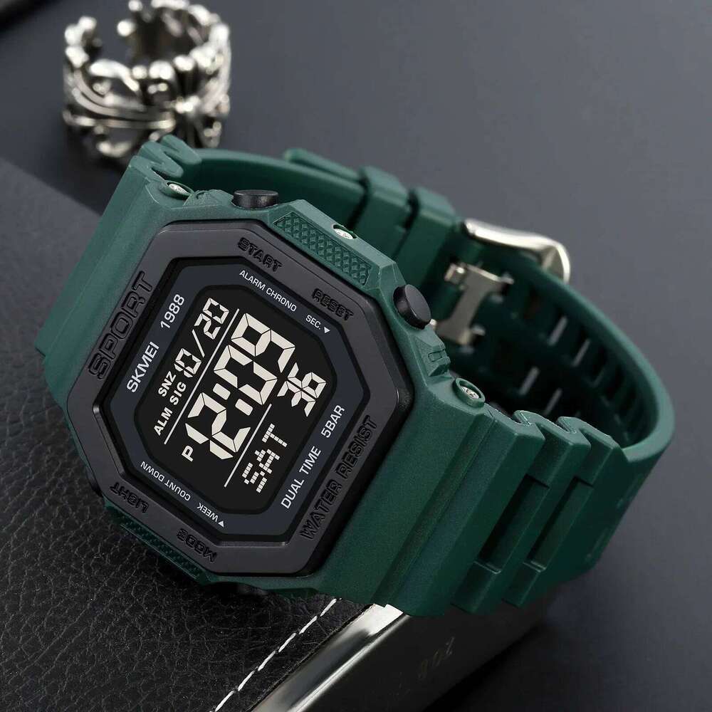 SKMEI 1988 Sports Watch for Men Digital Waterproof Wristwatches Mens Back Light Countdown Clock 1628 Reloj Hombre