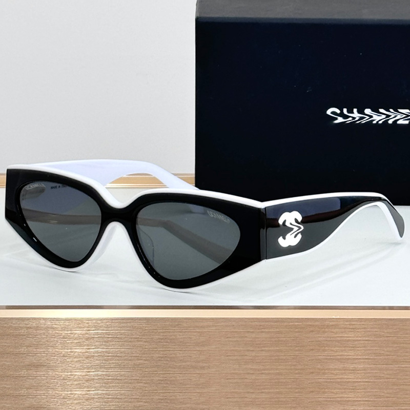 The color is shown in the picture VIP Designer eyewear Luxury sunglasses High-quality glasses