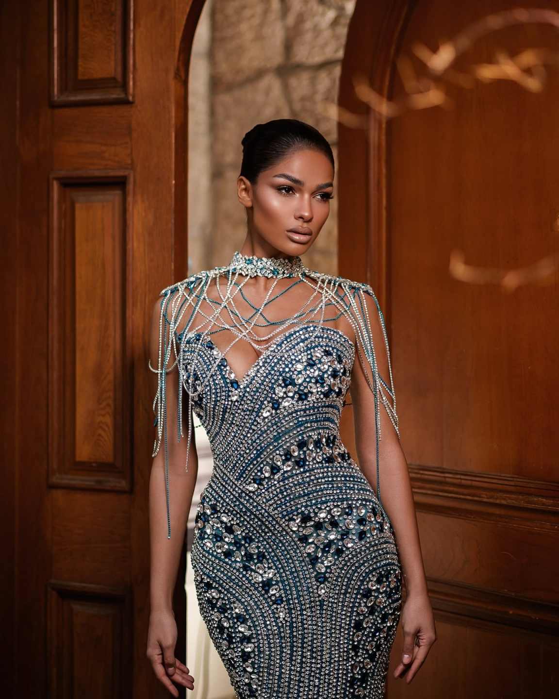 Graceful Evening Dresses Mermaid Rhinestones Beading Sleeveless Backless Party Dresses Celebrity Prom Gown Customized Vestido De Novia
