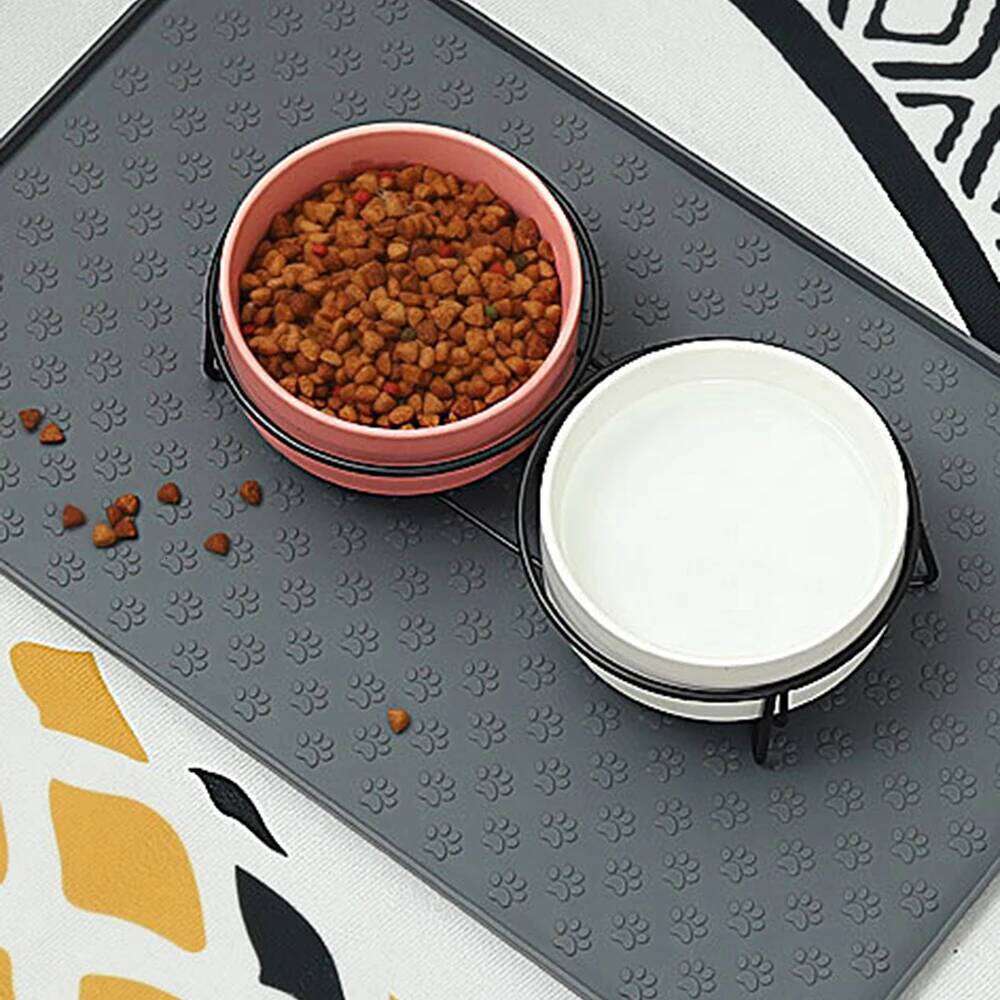 1PC Silicone Eating Mat Paw Print Modeling Leak-Proof Spill-Proof Easy To Clean Cat And Dog Pet Mat. 26Y0312