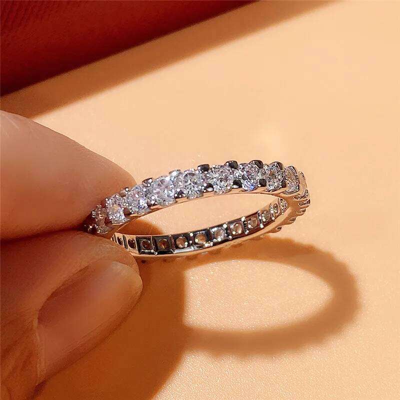 Huitan Fashion Contracted Women's Ring Thin Full Paved Round CZ Versatile Girls Accessories Daily Wear Party Statement Jewelry H260312