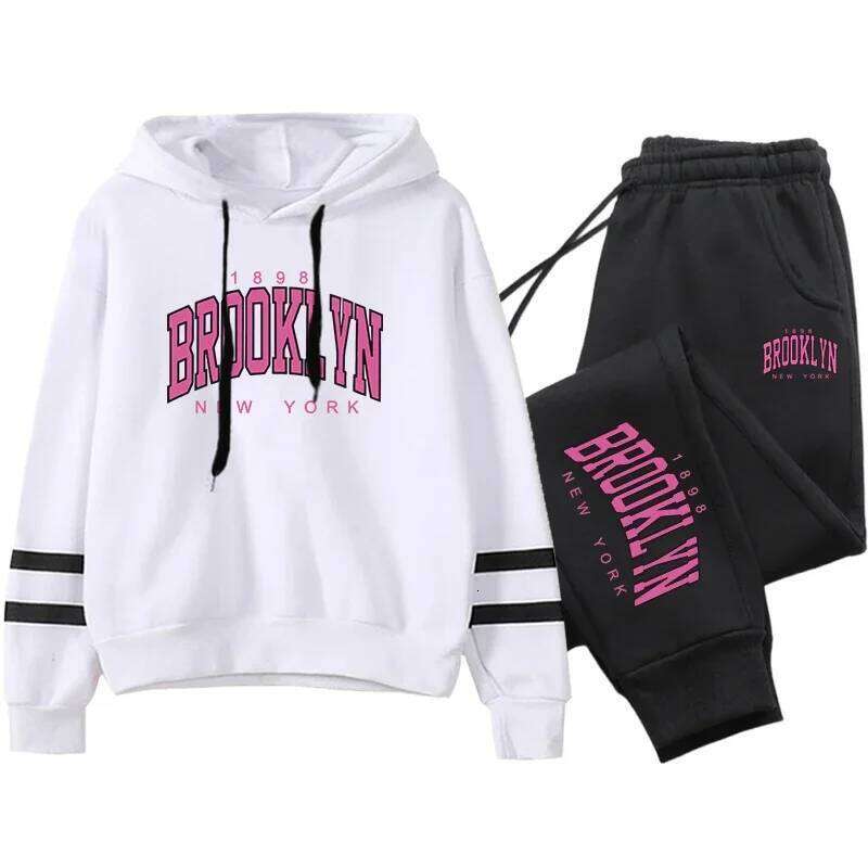 Quality Daily Women Tracksuit Hoodies Casual Single Piece Stripe Sweatshirt and Sweatpants Comfort Outdoor Jogging Autumn Winter C260312