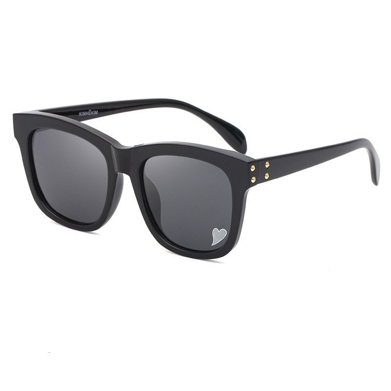 2026 New Trendy Internet Celebrity Style with High-End Feel, Letter Heart Lenses, Polarized Large Frame Sunglasses for Women