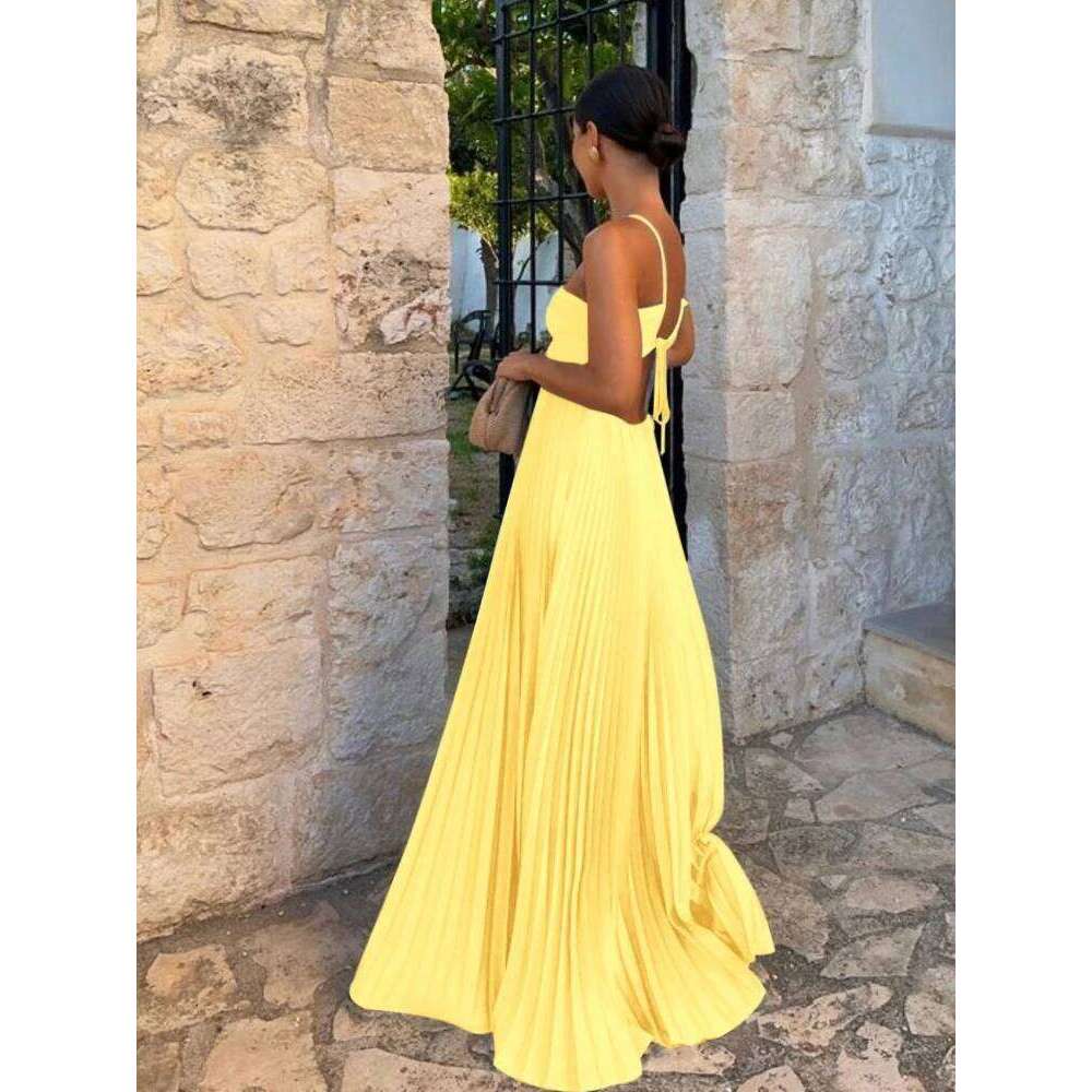 2025 New Women's Fashionable and Summer Camisole Beach Vacation Elegant Backless Pleated Long Dress C260311