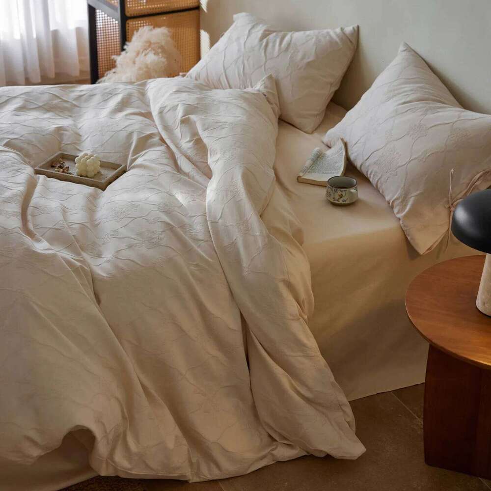 High-end light embossed jacquard thickened brushed four-piece warm bedding H260312