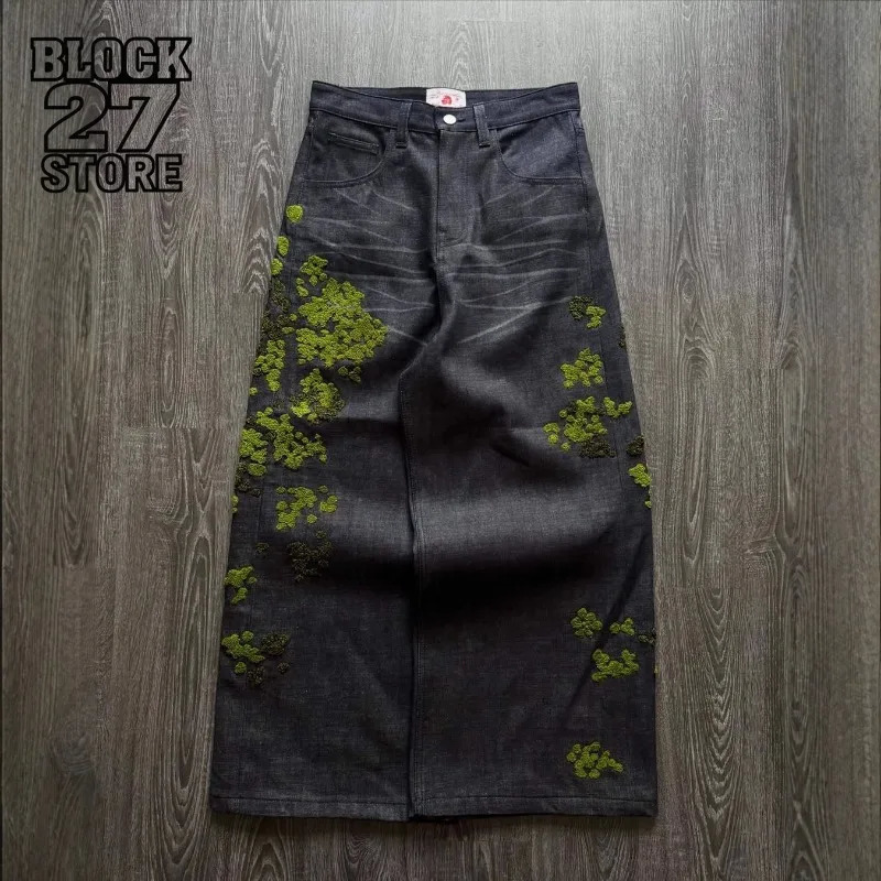 Mens Jeans Harajuku European Streetwear Floral Embroidery Denim Pants Straight Leg Loose Fit INS Casual Versatile Unisex Fashion 260310