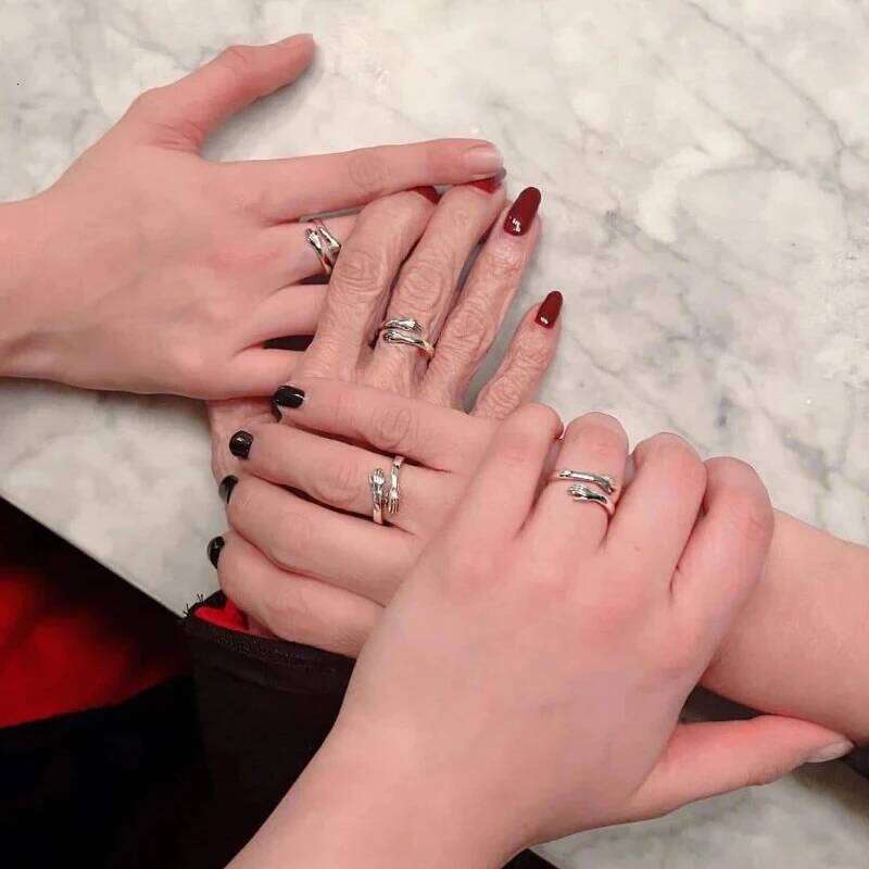 Huitan Hug Adjustable Opening Rings for Women Silver Color/Gold Color Fashion Resizable Accessories Creative Jewelry H260312