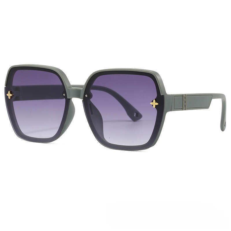 Luxury Sunglasses for Women Classic Trendy Popular Polygonal frame Tinted purple lenses Beach Vacation Sun Glasses Face Slimming Effect