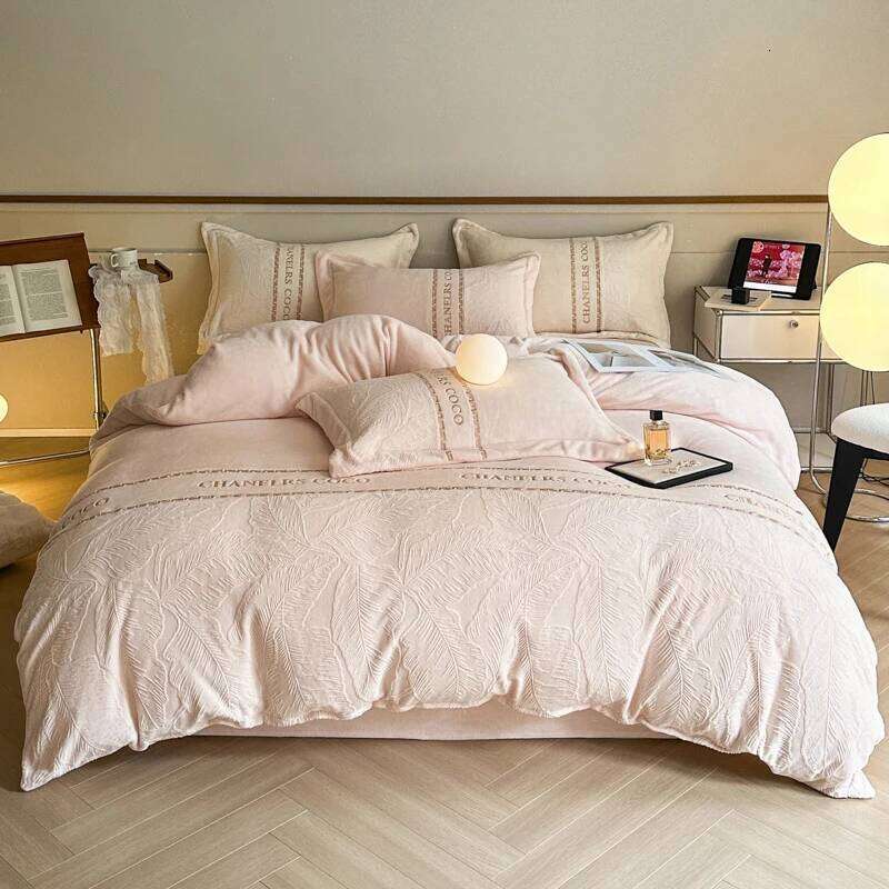 Natural Silk Bedding Quilt Soft Flat Sheet Pillowcases Duvet Cover Set H260312