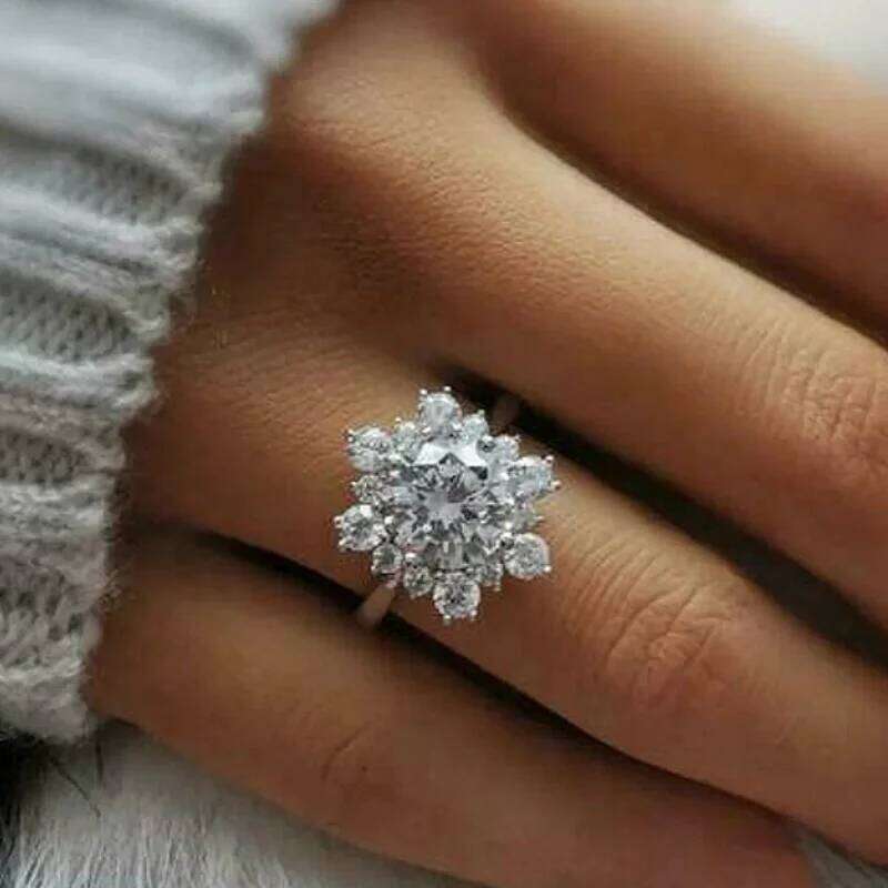 CAOSHI Dazzling Cubic Zirconia Finger Ring Lady Engagement Ceremony Jewelry Snowflake Shape Design Accessories for Wedding Party H260312