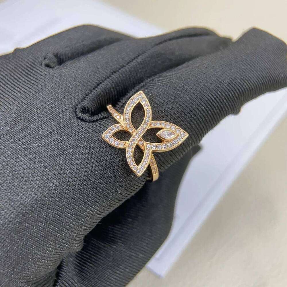 Fine Jewelry 925 Sterling Silver women's Classic and Dynamic Design style full Diamond Butterfly Ring, Romantic Engagement gift H260312