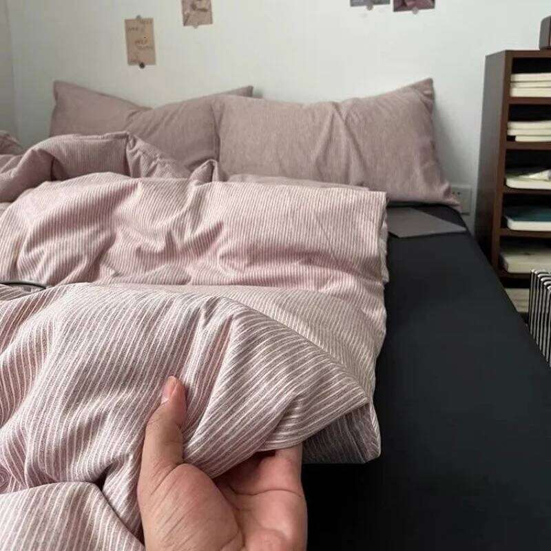 Ins Nordic Bedding Plaid Striped Duvet Cover Soft Flat Sheets Set 2 Pillowcases Single Twin Full Queen Size Simple Style H260312