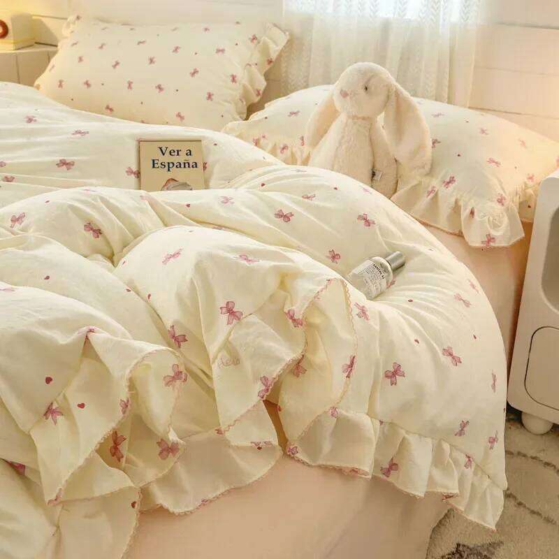 2025 Princess Style Bedding Sets Ruffle Lace Bow Quilt Romantic Bedclothes Decor Woman Girls Bedroom Duvet Cover 4pcs H260312