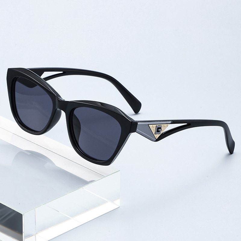 New Urban Fashion Men Trendy Retro Square Frame Women Sunglasses Travel Sun Glasses Wholesale