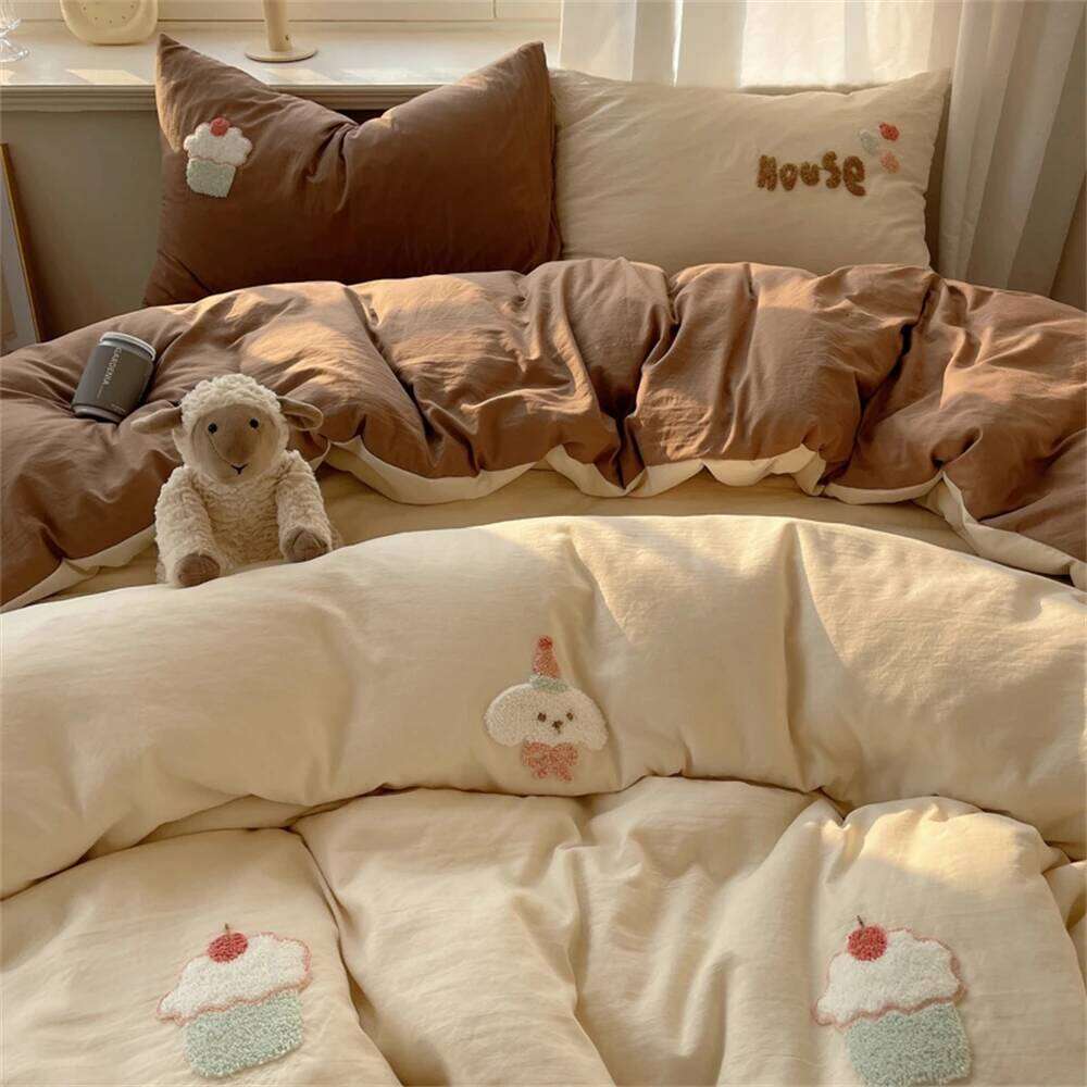 Cute Towel Embroidery Duvet Soft Comforter Cover with Pillowcase Bed Sheet Four Piece Sets Home Decoration Bedding Set H260312