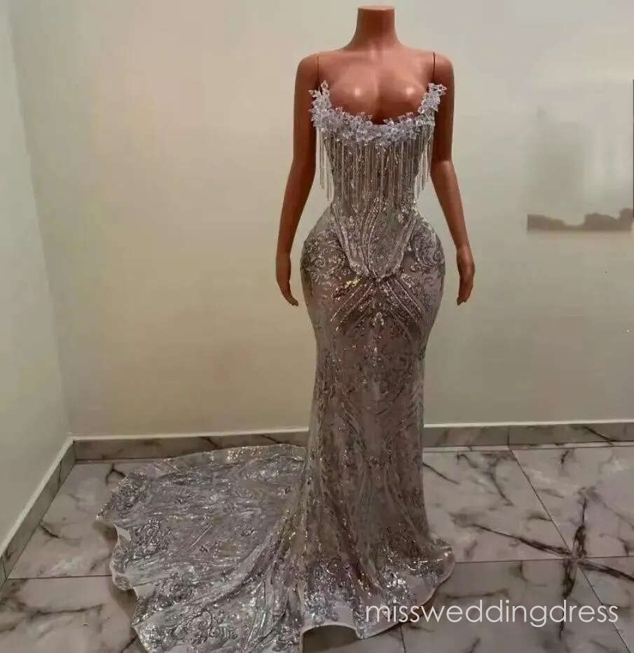 Silver Prom Dresses 2026 For Black Girls Sexy Strapless Sequin Mermaid Party Gowns Crystal Tassel vestidos de festas Customized J02