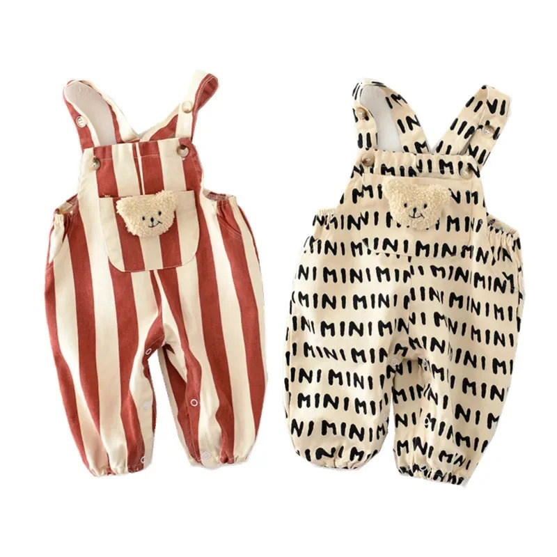 Spring Kids Baby Overalls Striped Letters Boys and Girls Suspenders Pants Big Pocket 03Y Loose Bib Infant Jumpsuit 260311