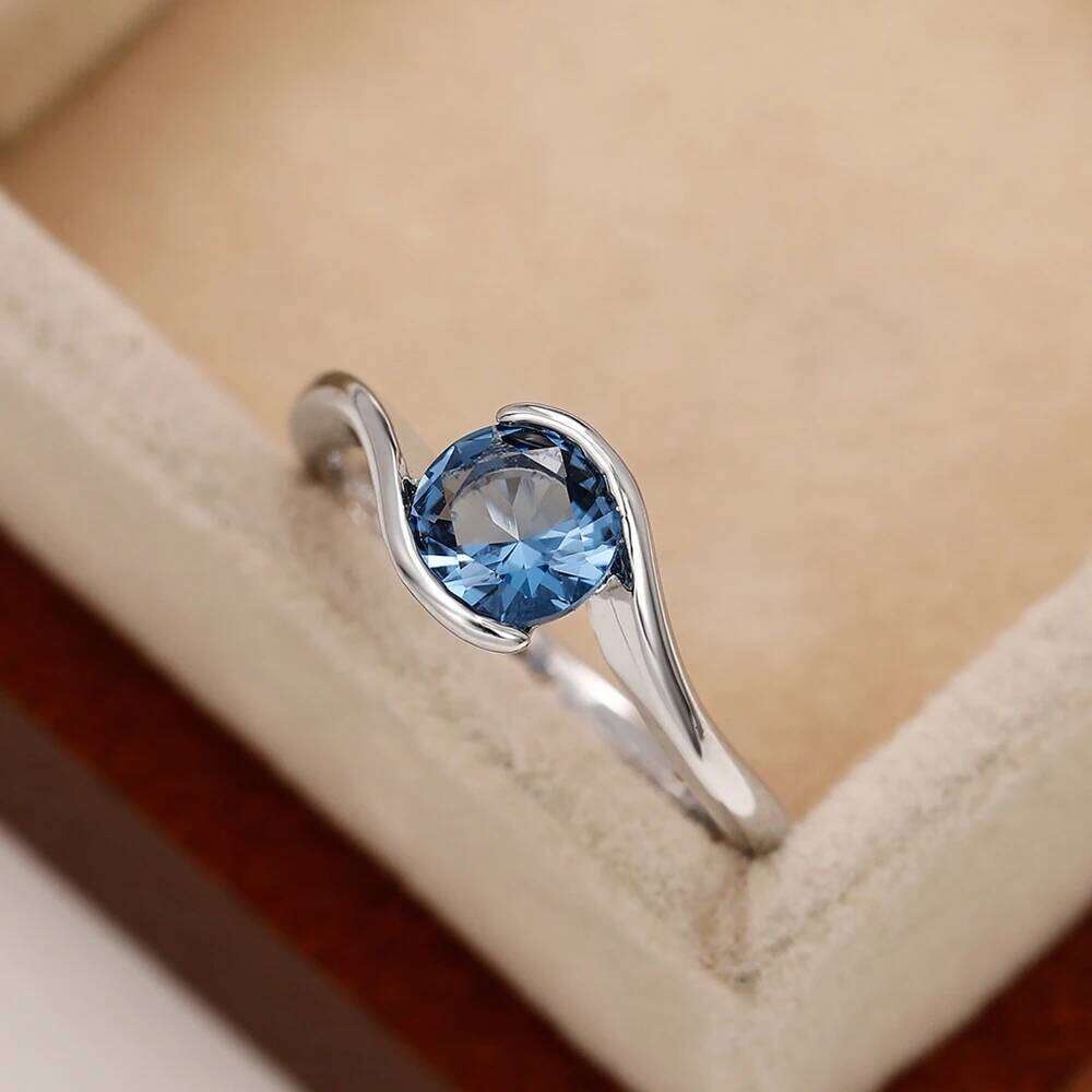 Huitan Solitaire Band Women's with Blue Cubic Zirconia Simple and Elegant Bridal Wedding Rings 2022 Trendy Jewelry H260312