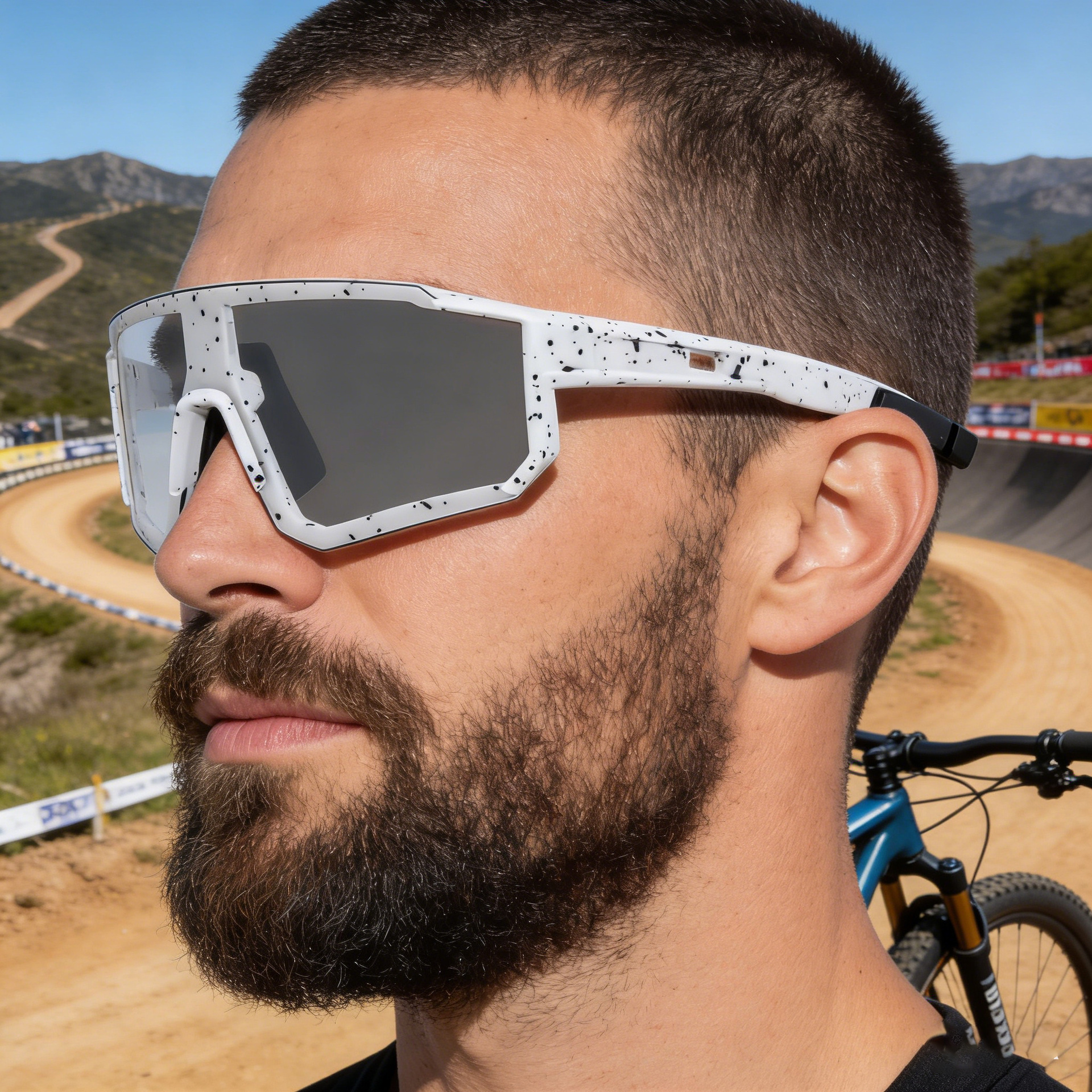 Style Photochromic Women Outdoor Cycling Sports Windproof Sunglasses for Men Wholesale Shades