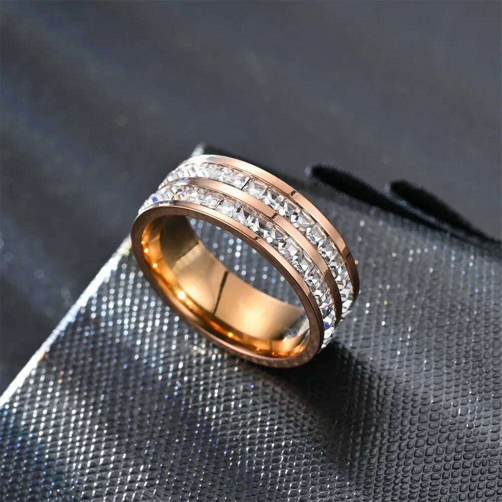 4mm/8mm Stainless Steel r Couples's Men Women CZ Cubic Zircon Rings Rose Gold Color Fashion Jewelry Size 4 5 6 7 8 9 10 11 H260312