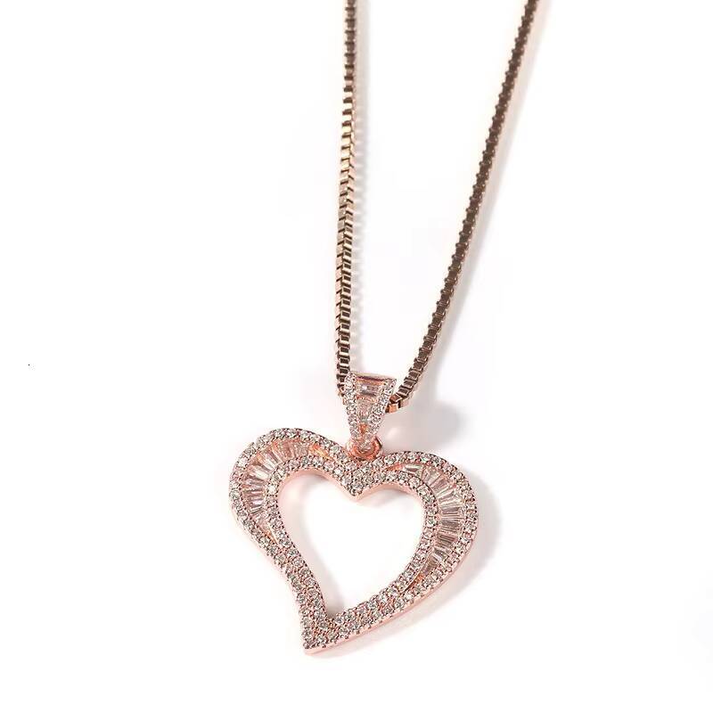 Ins Style Cubic MoissaniteVVS Small Heart Pendant Hip Hop Simple MoissaniteVVS Pendant Jewelry