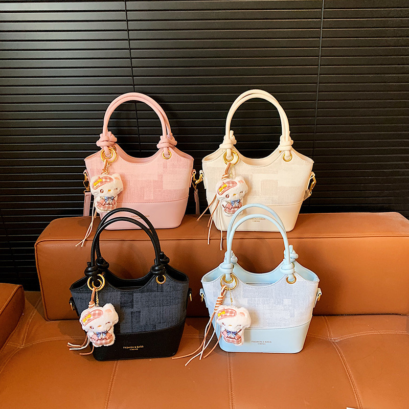 New multifunctional luxury handbag bucket bag retro fashion chic texture shoulder bag crossbody bag designer bag