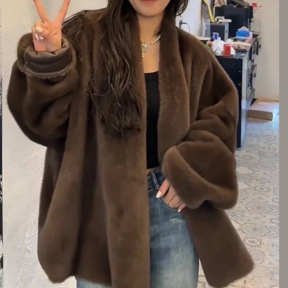 Maxi Faux Fur Coats Women Mid Length Coat Elegant Splice Thick Warm Y2k Open Stitch Loose Mom Autumn Winter Streetwear
