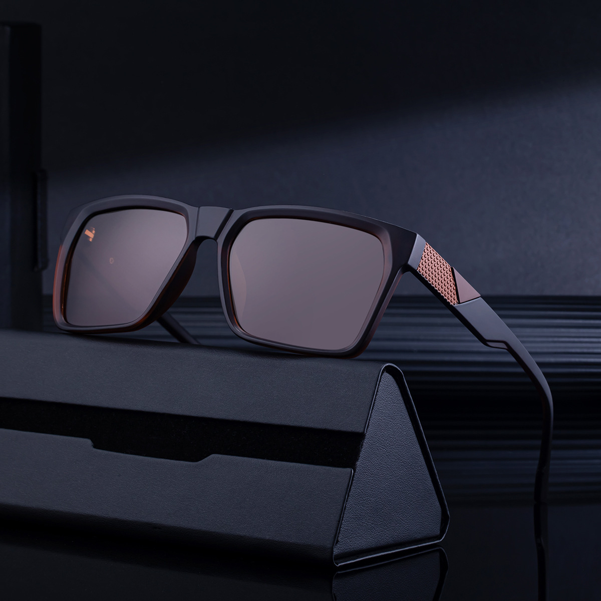 2026 New Fashion Square Frame Polarized Simple and Versatile Outdoor Sun Protection Sunglasses for Men,