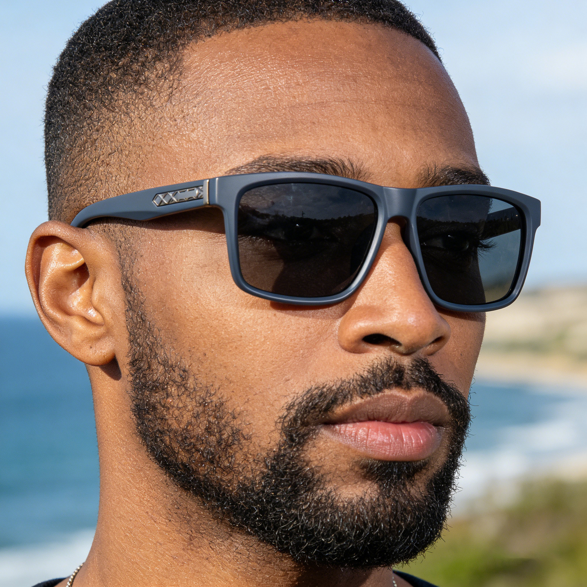 2026 New Fashion Polarized Square Frame PC Lens Outdoor Driving Sun Protection Sunglasses for Men