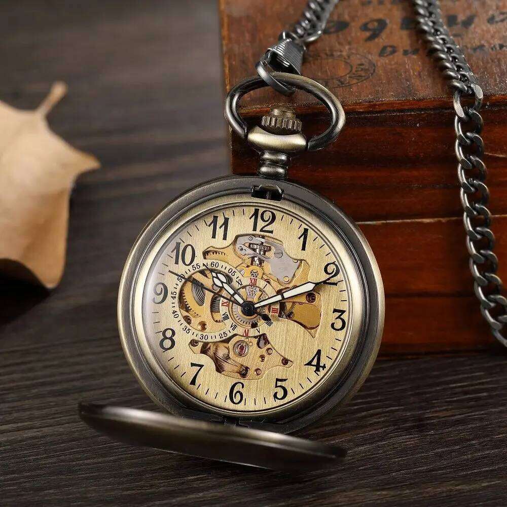 Vintage Luxury Classic Flip Cover Luminous Hollow Out Manual Winding Men Women Mechanical Pocket Watch