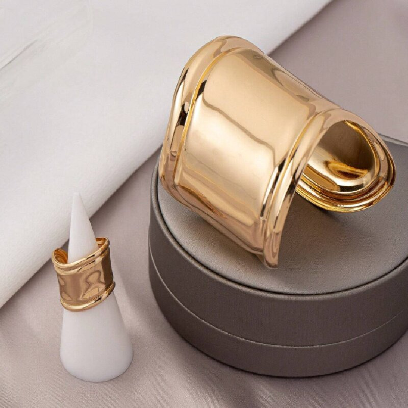 Punk Vintage Smooth Wide Open Cuff Bangles Women Goth Heavy Metal Irregular Arm Bracelet Pulseras Grunge Jewelry Steampunk Men