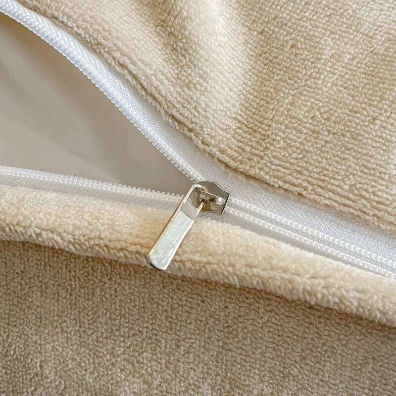 4Pcs Carved Milk Flowers Bedding Warm Thickened Winter Crystal Velvet Flannel Duvet Cover Set Bed Sheet Pillowcases H260312